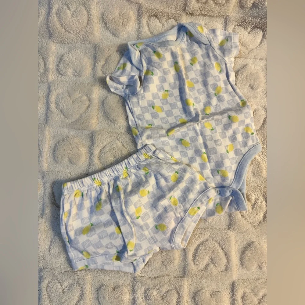 GAP Blue and Yellow Checkered Diaper Cover Set